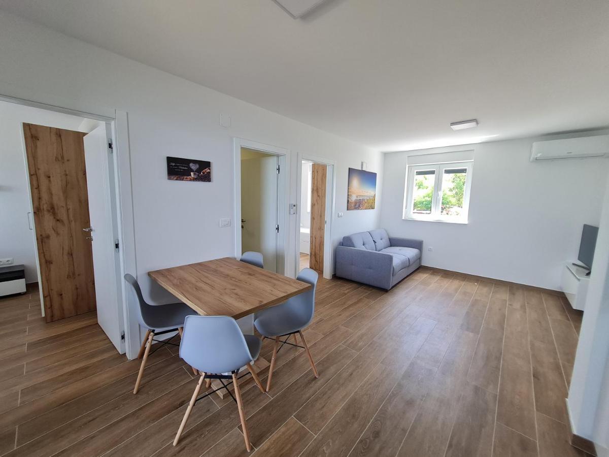 Apartmani Adria نين المظهر الخارجي الصورة