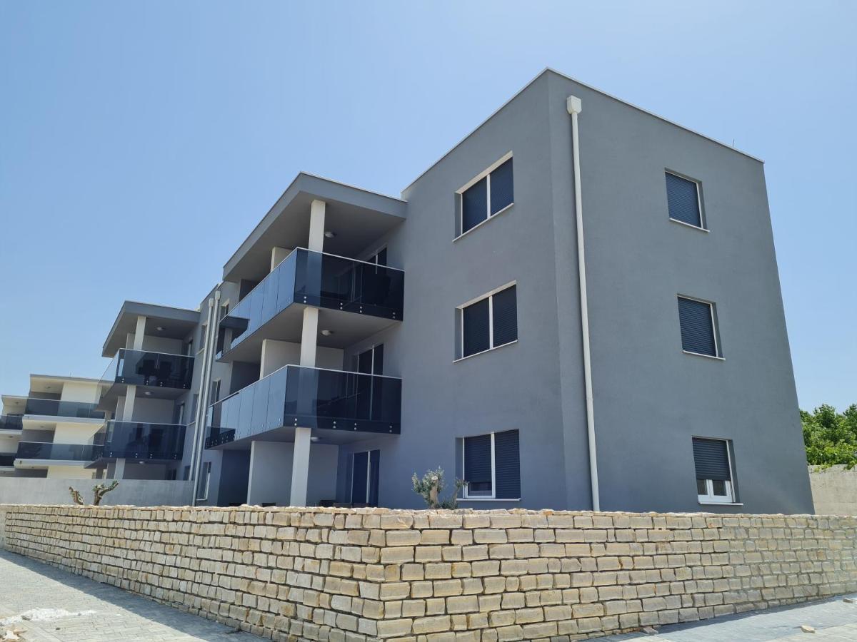 Apartmani Adria نين المظهر الخارجي الصورة
