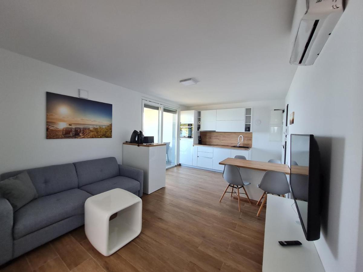 Apartmani Adria نين المظهر الخارجي الصورة