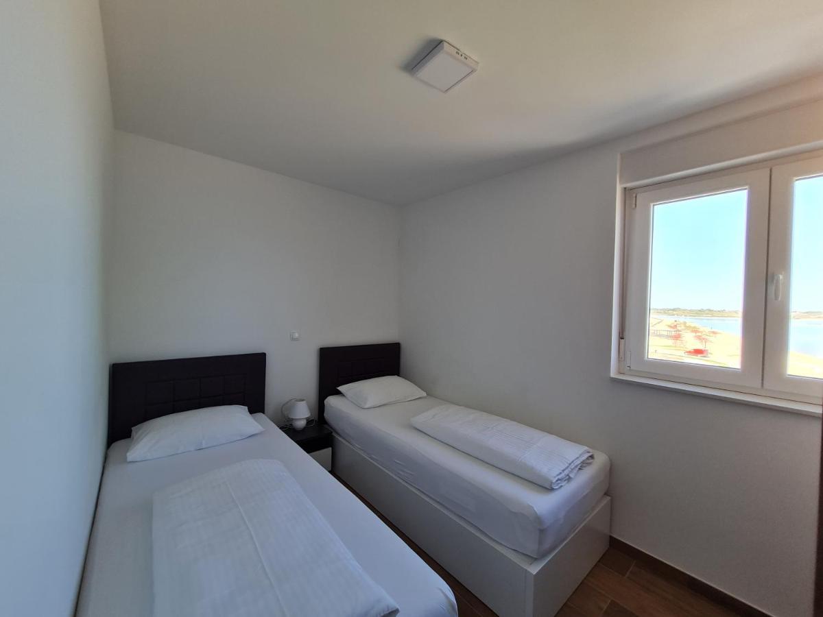 Apartmani Adria نين المظهر الخارجي الصورة