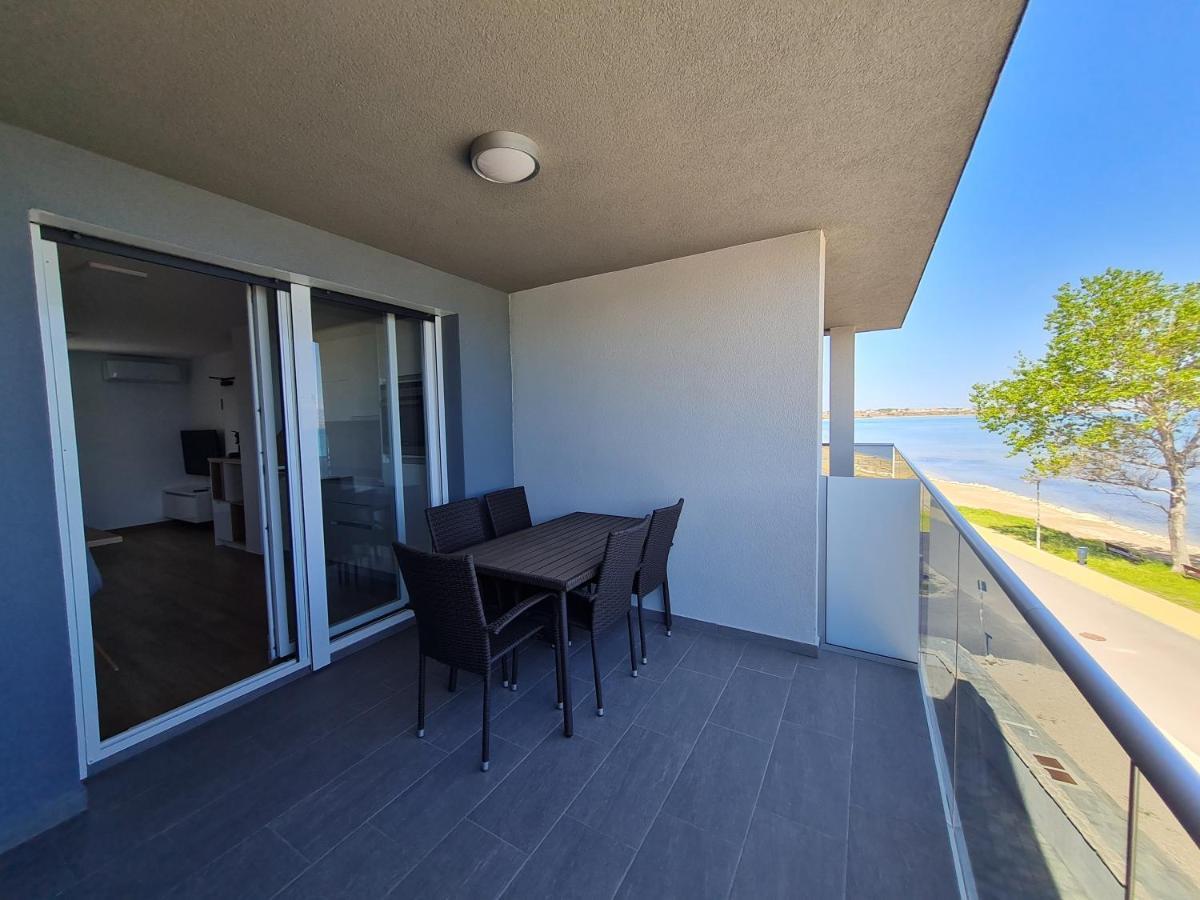 Apartmani Adria نين المظهر الخارجي الصورة