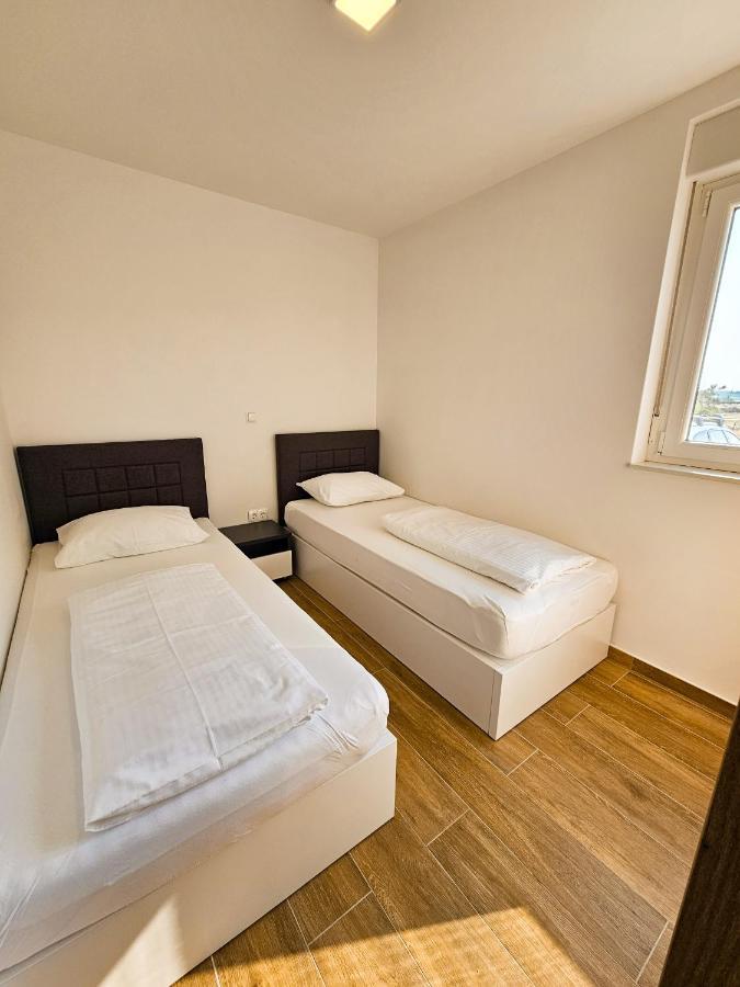 Apartmani Adria نين المظهر الخارجي الصورة